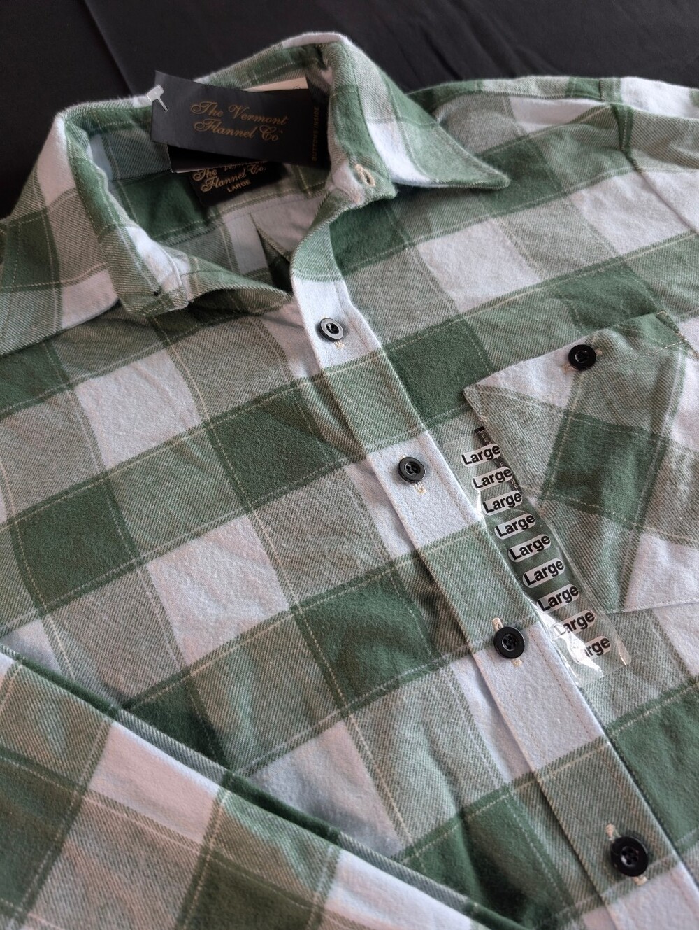New Vermont Flannel Company Green Plaid Long Sleeve Button Up Large
